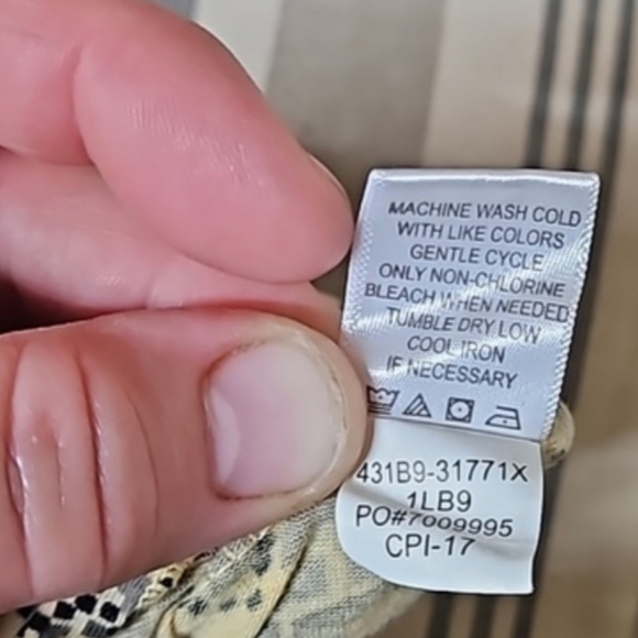 One World Live and Let Live, Women's,  Cap sleeve, Sz M, Top - Picture 9 of 9